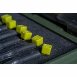 Caja De Aparejos RidgeMonkey Armory -Bobinas a granel Ventas 2023 Rig20Box20Detail203 550x550w